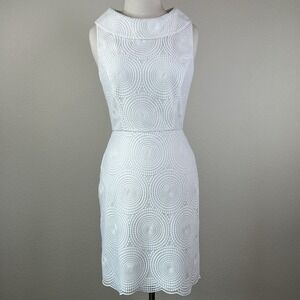 Trina Turk Lomita White Textured Lace Mod Sheath Dress Scalloped Hem